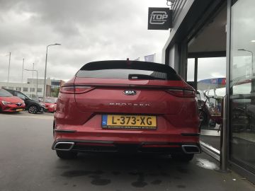 Kia ProCeed