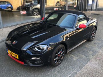 Abarth 124 Spider