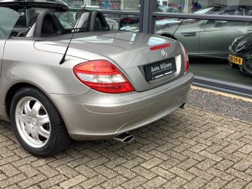 Mercedes-Benz SLK