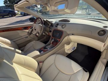 Mercedes-Benz SL