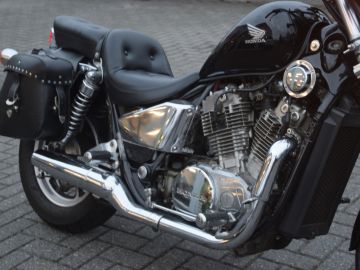 Honda VT 700C Shadow