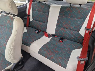 Peugeot 106