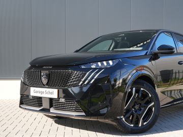 Peugeot E-3008