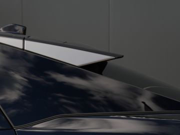 Peugeot E-3008