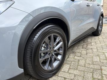 Lexus LBX