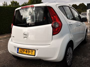 Opel Agila