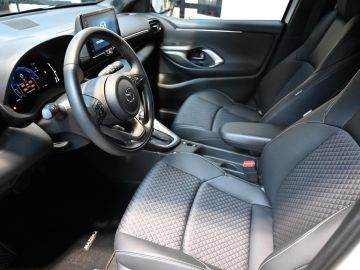 Mazda 2 Hybrid