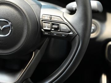 Mazda 2 Hybrid