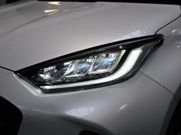 Mazda 2 Hybrid