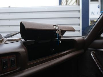 Peugeot 504