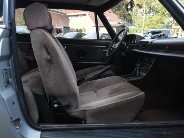 Peugeot 504