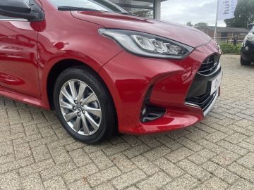 Mazda 2 Hybrid