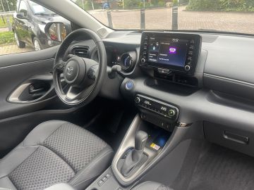 Mazda 2 Hybrid