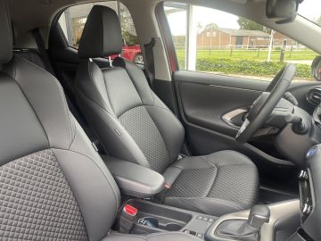 Mazda 2 Hybrid