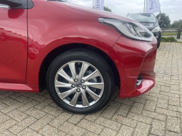 Mazda 2 Hybrid