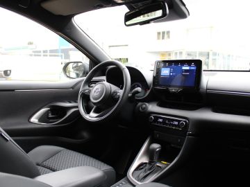 Mazda 2 Hybrid