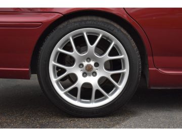 MG ZT