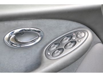 Rover 75