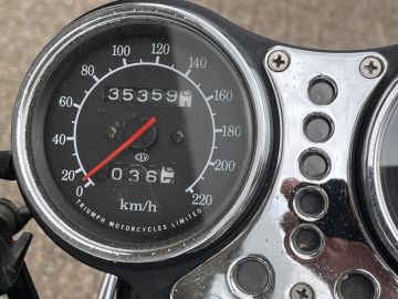 Triumph THUNDERBIRD