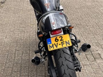Triumph THUNDERBIRD