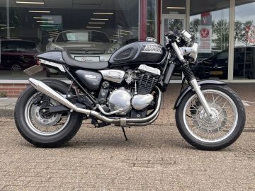 Triumph THUNDERBIRD