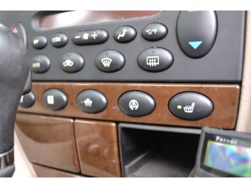 Rover 75
