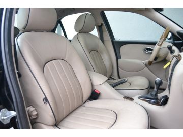 Rover 75
