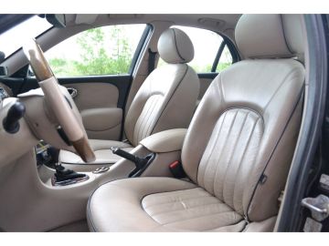 Rover 75