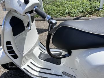 Vespa GTS