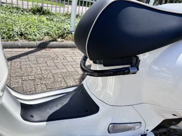 Vespa GTS