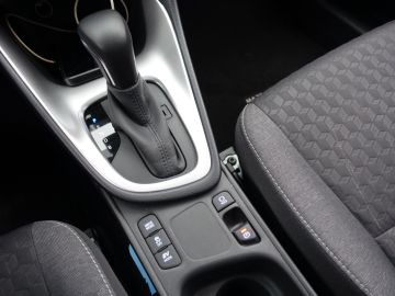 Mazda 2 Hybrid