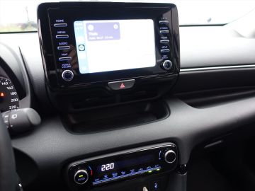 Mazda 2 Hybrid