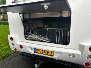 Chausson 718 XLB Zeer Goede Staat, 5 Persoons Op Kenteken, Queens Bed, Trekhaak, Fietsendrager Etc