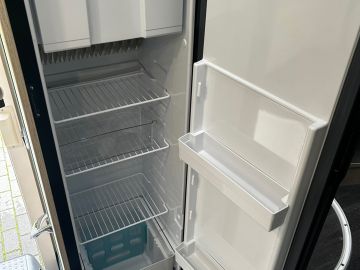 Chausson 718 XLB Zeer Goede Staat, 5 Persoons Op Kenteken, Queens Bed, Trekhaak, Fietsendrager Etc
