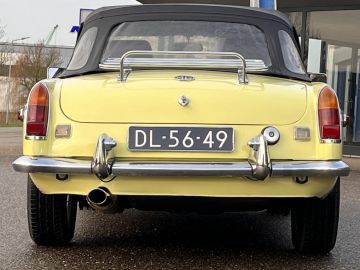 MG B