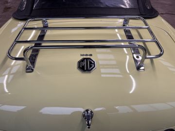 MG B