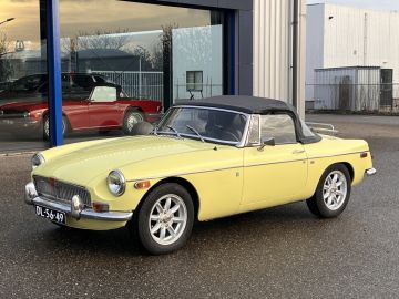 MG B