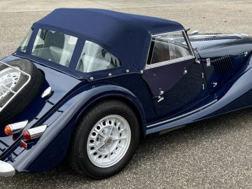 Morgan Plus 8