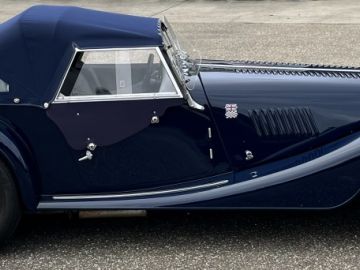 Morgan Plus 8