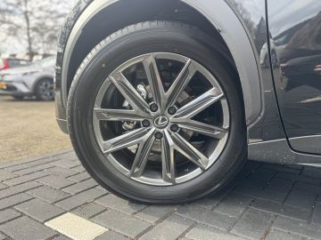 Lexus LBX