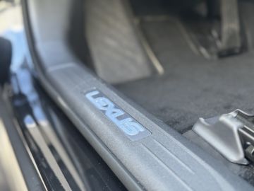 Lexus LBX