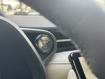 Lexus LBX
