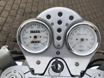 Moto Guzzi V11
