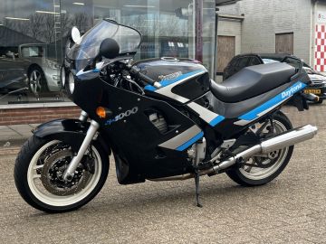 Triumph Daytona 1000