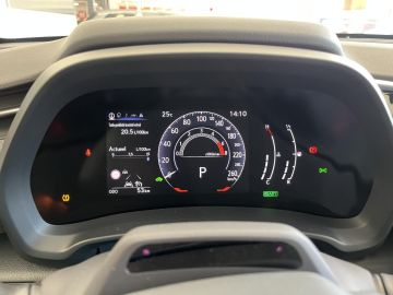 Lexus LBX