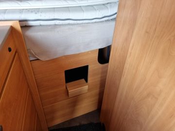 Pössl 2win S Plus 140 Pk. 4-Pers. / 1e Eigenaar