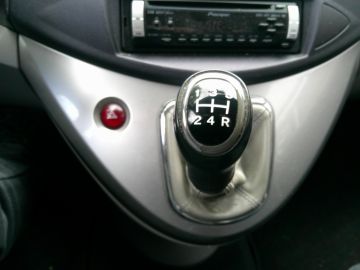 Mitsubishi Grandis