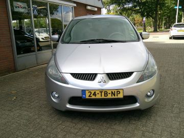 Mitsubishi Grandis