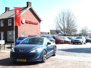Peugeot RCZ