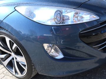Peugeot RCZ